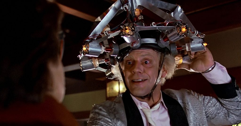 Christopher Lloyd quiere participar en la serie