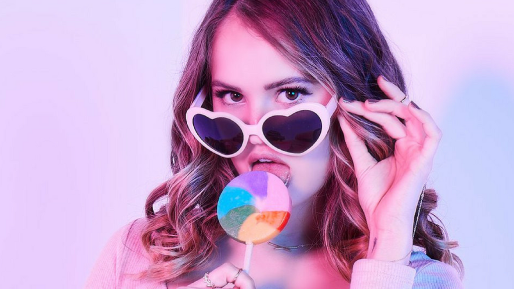 Tráiler oficial de la nueva comedia de Debby Ryan