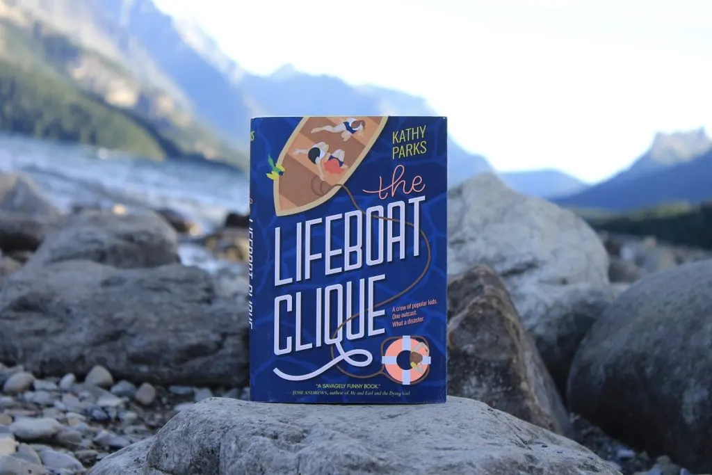 The CW adaptará la novela juvenil The Lifeboat Clique