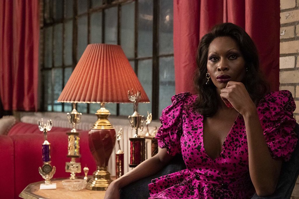 11 de los mejores atuendos de la serie que nos fascinan