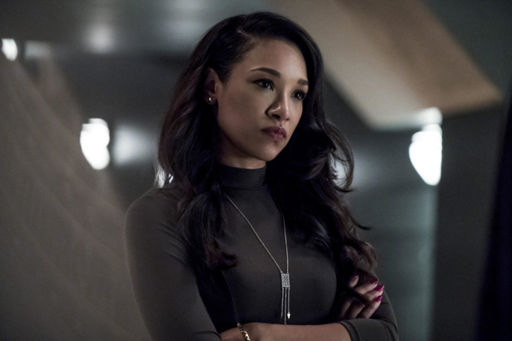 Candice Patton se queja de la ausencia de personajes femeninos en los muñecos de la serie