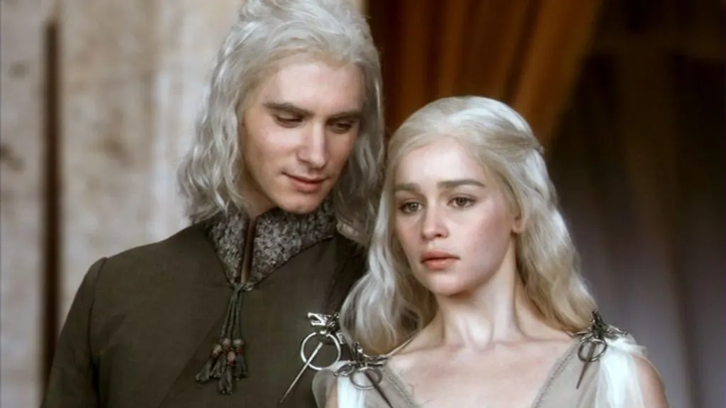 Los fans no dejan de teorizar: estas son 17 parejas inesperadas de la serie