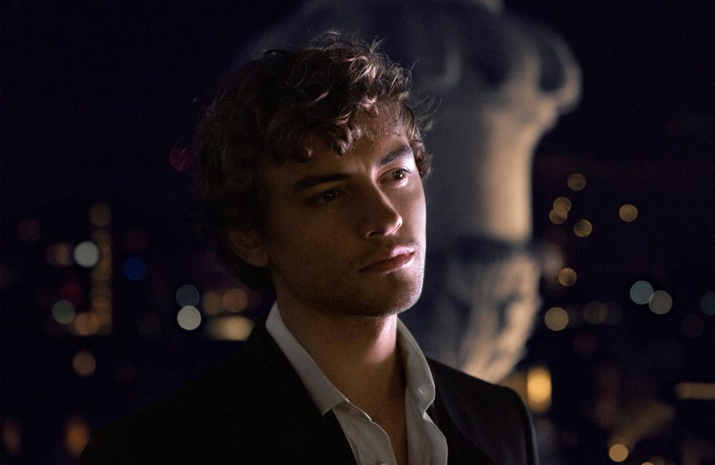 Josh Whitehouse se une a la precuela