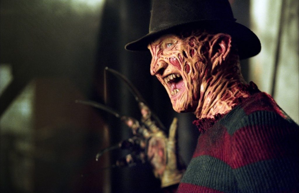 Nuevas imágenes de Robert Englund como Freddy Krueger en el episodio especial de Halloween