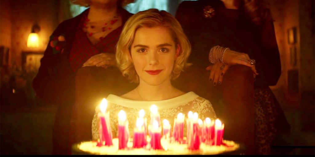 Kiernan Shipka compara la serie con Riverdale