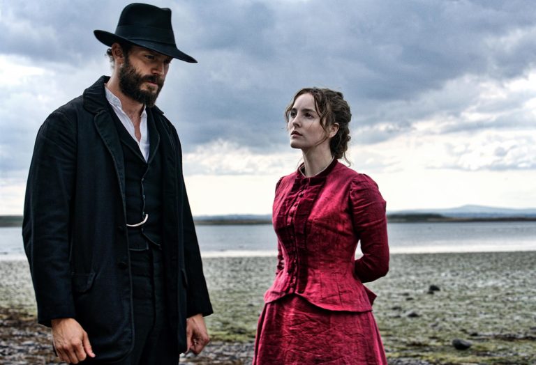 Primer tráiler de la miniserie de Jamie Dornan y Matthew Rhys