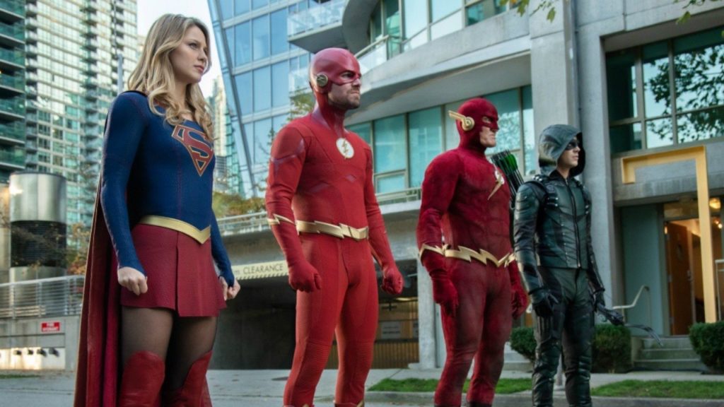 Nuevo promo del Arrowverse muestra al villano The Monitor en acción