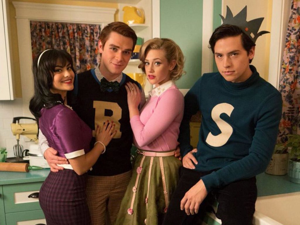 El abecedario para que no te pierdas en el pueblo más misterioso de las series