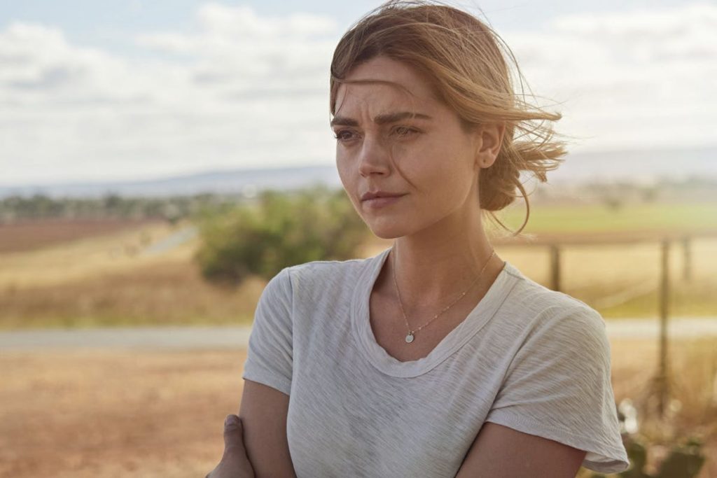 La figura de la madre en el centro de las críticas en esta nueva y sombría miniserie