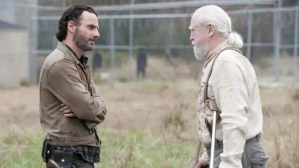 Greg Nicotero habló sobre la escena de Hershel en el capítulo final de Rick