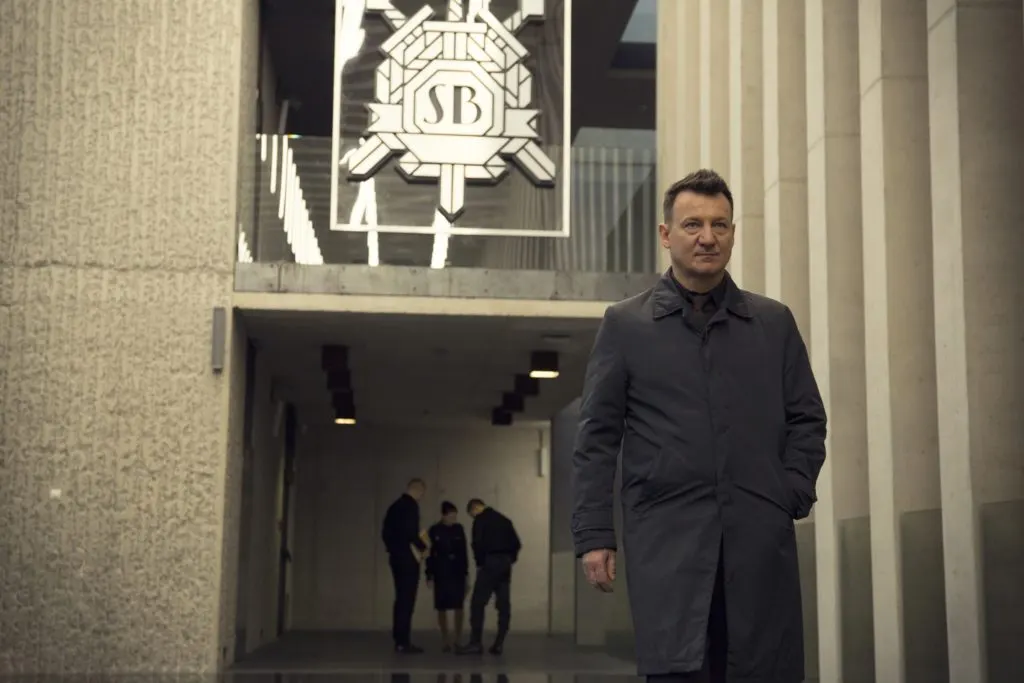 Los paisajes son MUY oscuros en Polonia según esta nueva ficción de Netflix