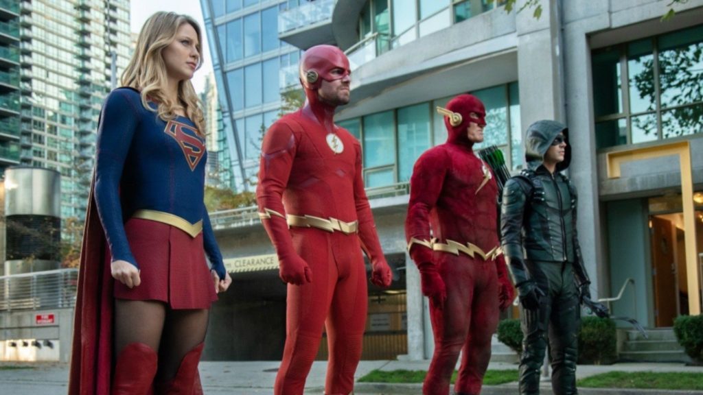 ¡Tráiler final del crossover Elseworlds!