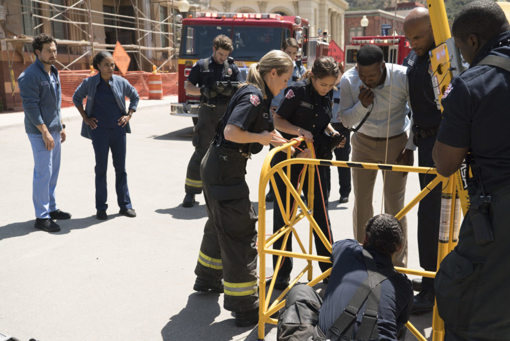 Canal Sony presenta el crossover con Grey's Anatomy