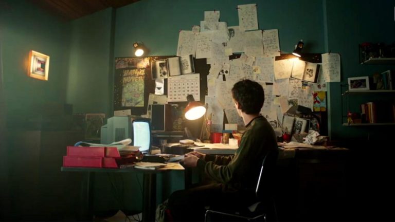 Todos los guiños y referencias escondidas de Bandersnatch a la serie madre