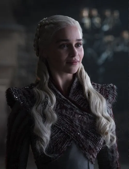 Emilia Clarke estuvo a punto de morir durante la primera temporada