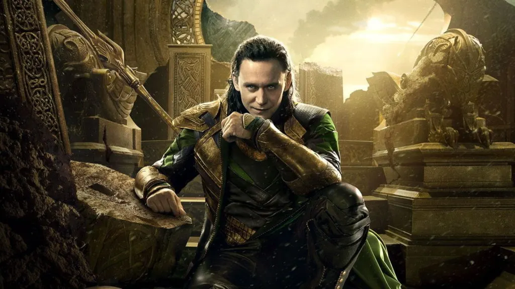 Tom Hiddleston comparte un video de sus ensayos para la serie