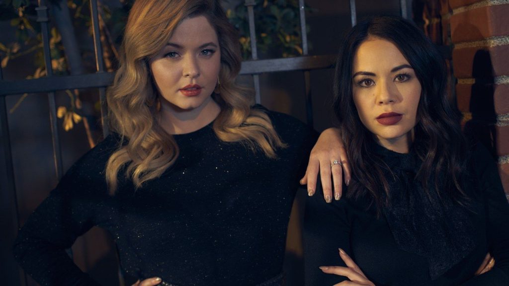 ¡Ya tenemos el póster oficial del spinoff de 'Pretty Little Liars'!