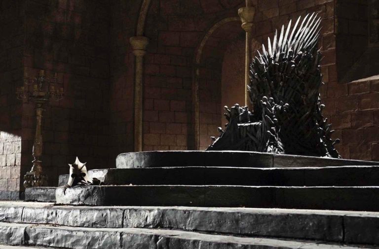 Warner Bros. prepara película de Game of Thrones para su estreno en cines