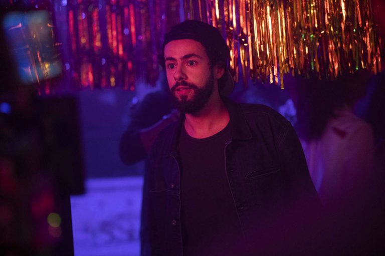 Ramy Youssef en Ramy (2019)