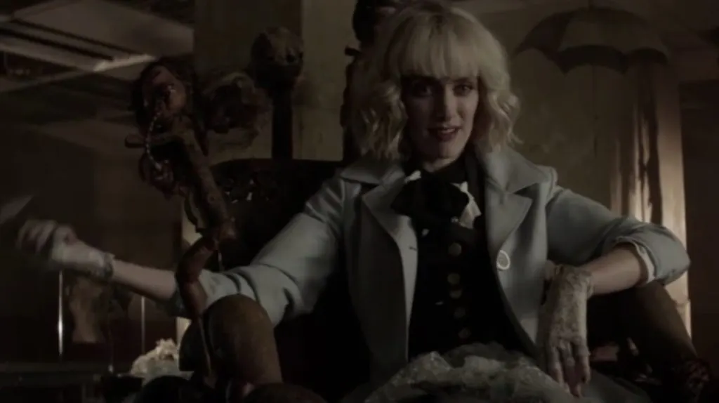 Rachel Skarsten habla sobre su papel como villana de la serie