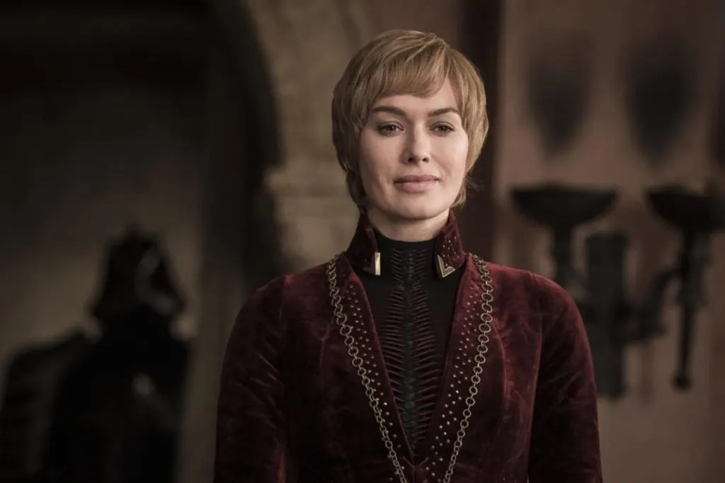 Lena Headey revela que en una escena eliminada Cersei pierde al bebé
