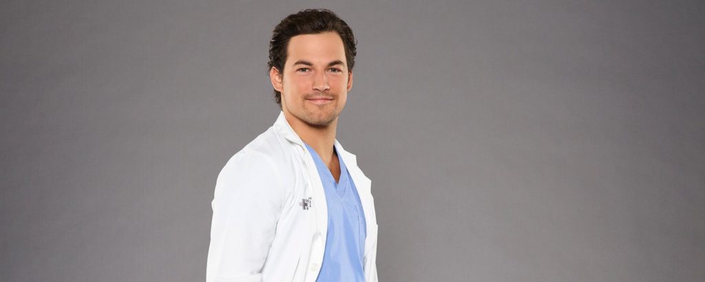 Hombres que amamos: Giacomo Gianniotti