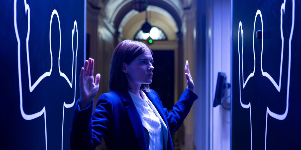 Una partida de ajedrez en la que los superhéroes pierden