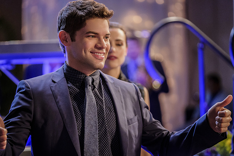 Jeremy Jordan volverá en la quinta temporada