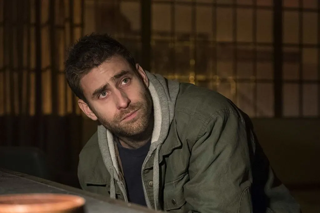 Oliver Jackson-Cohen también estará en la secuela titulada 'Haunting of Bly Manor'