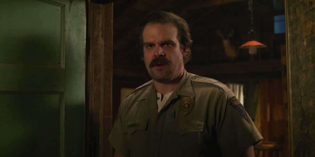 Por estas 16 razones amarás por siempre a Jim Hopper