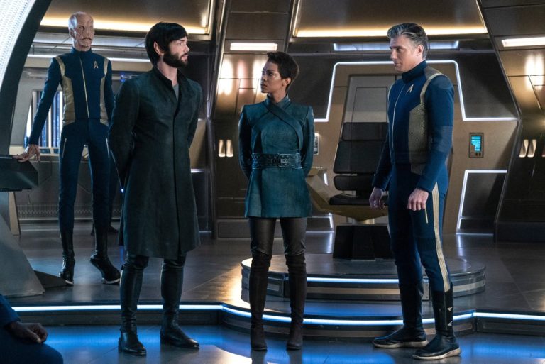 El productor aún piensa en cómo traer de regreso a Pike, Spock y Number One