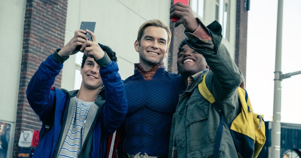 El creador revela cuál fue la escena que Amazon decidió no incluir en la serie