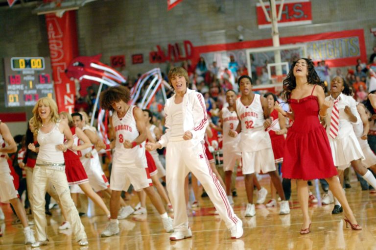 8 canciones que necesitamos que estén en el reboot