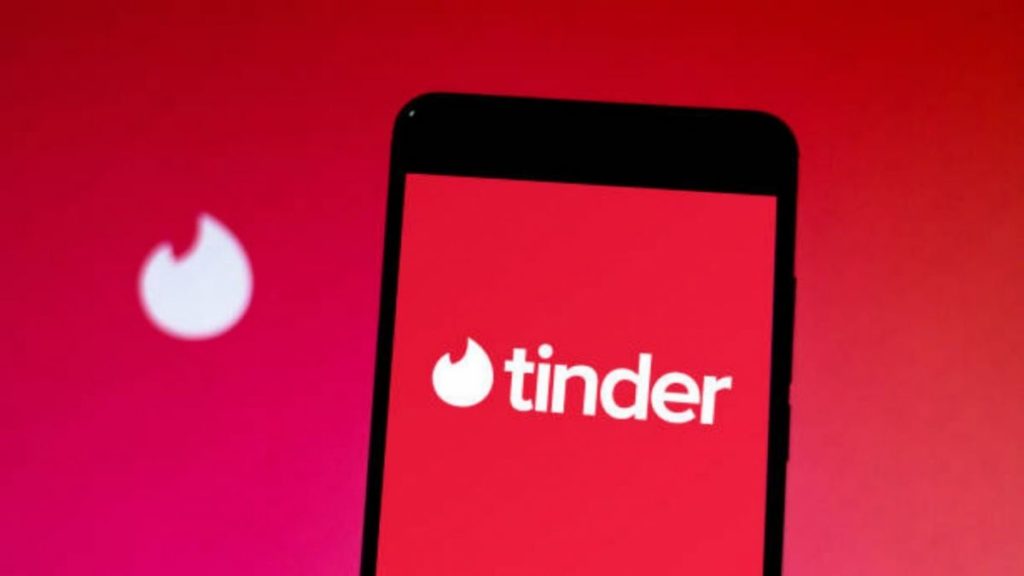¡Tinder prepara una serie interactiva!