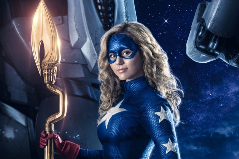 Tráiler oficial de la nueva serie de DC Universe y The CW