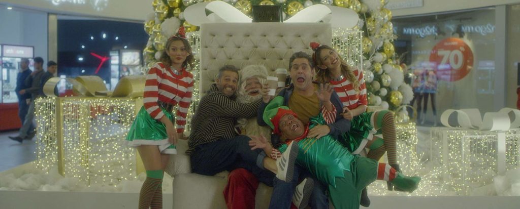 Animando las fiestas decembrinas con una divertida cinta mexicana, pero…