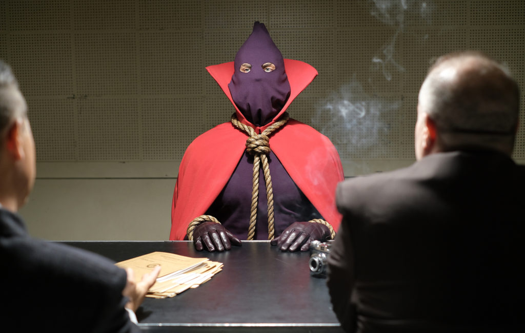 Un viaje al pasado y los orígenes de Hooded Justice