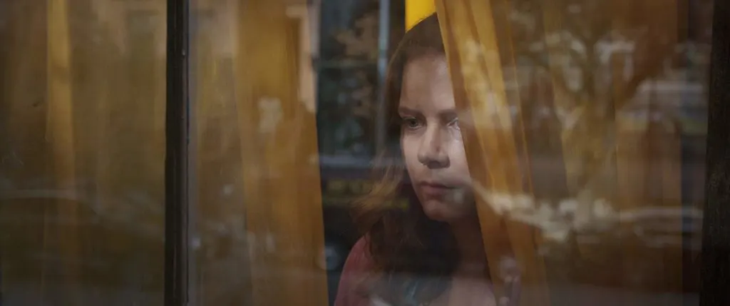 Tráiler y fecha de estreno de la nueva película de Amy Adams