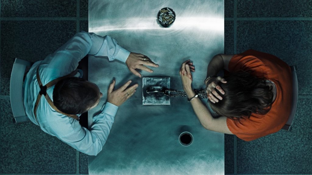 Fecha de estreno y póster oficial de la nueva serie de Peter Sarsgaard