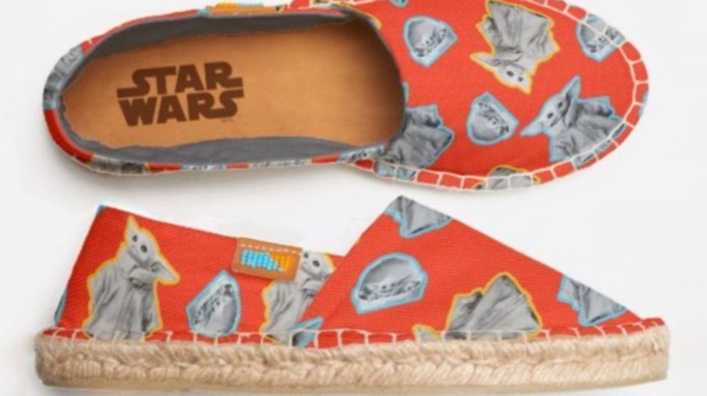 Disney lanza el primer calzado inspirado en Baby Yoda
