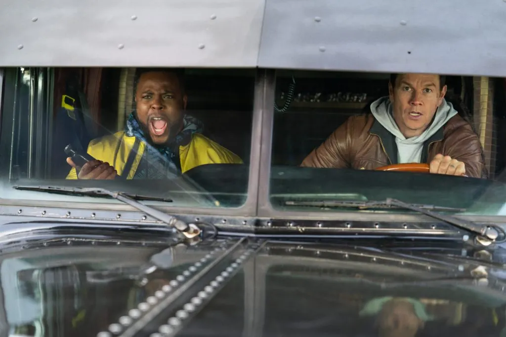 Mark Wahlberg protagoniza la nueva cinta de acción de Netflix