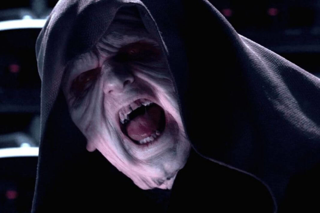 Había una mejor explicación sobre Palpatine en cortes previos