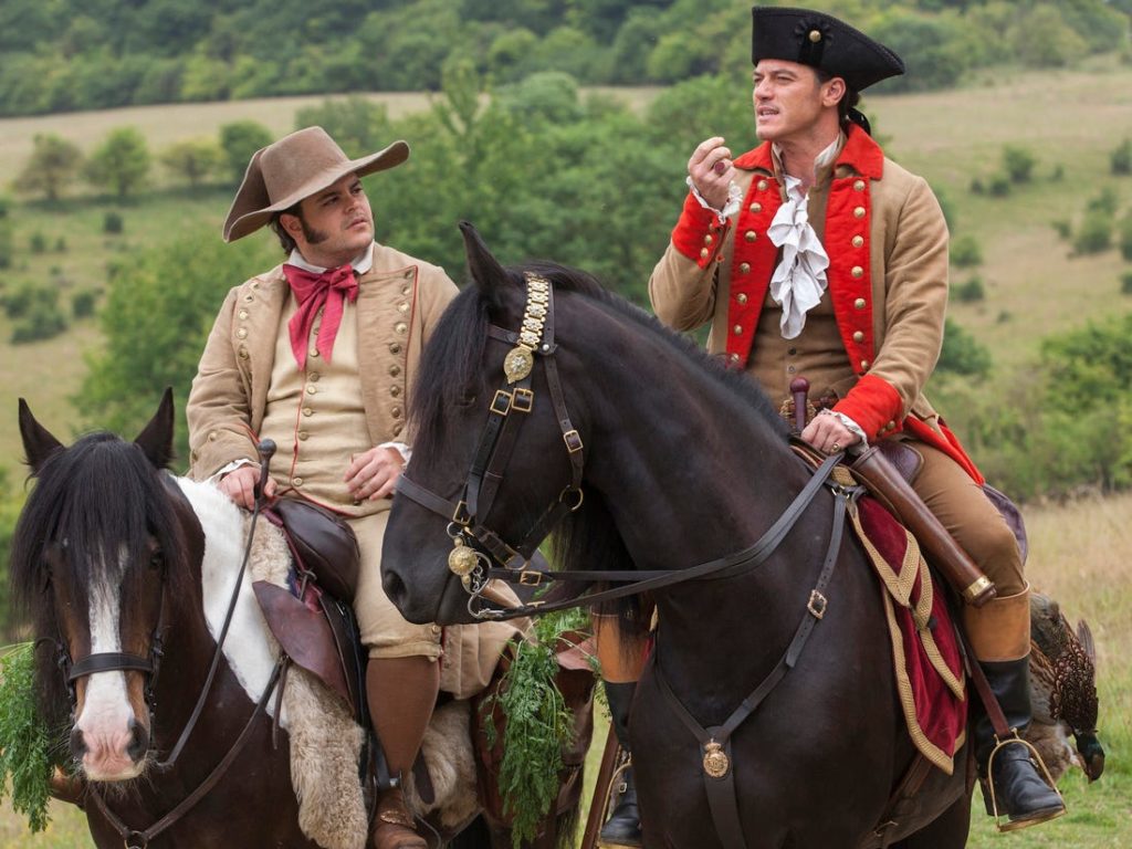 Luke Evans (Gaston) en La Bella y La Bestia
