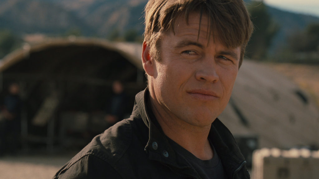 Luke Hemsworth nos habló sobre su papel en la serie antes del estreno de la tercera temporada