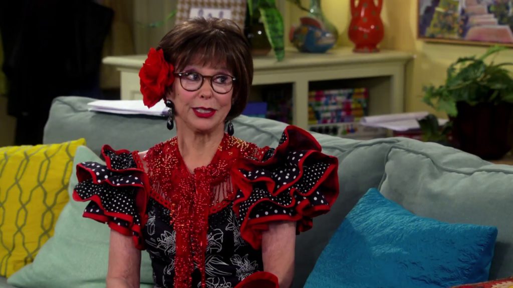 Rita Moreno anticipa lo que le espera a Lydia en la próxima temporada