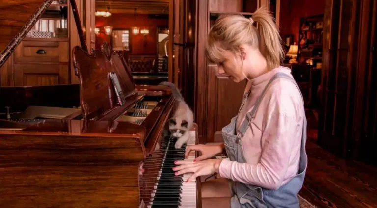 Estos son los mejores documentales sobre celebridades de la música para ver en Netflix