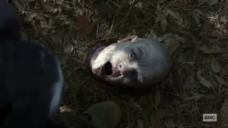 Las mejores reacciones de los fans por la TREMENDA unión entre Negan y Carol
