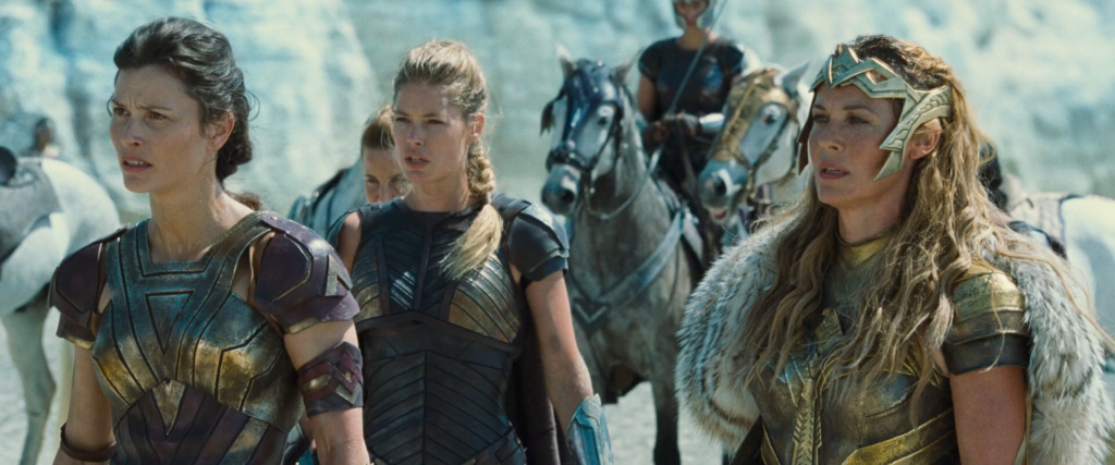 Connie Nielsen desea ser parte de un spin-off centrado en las amazonas