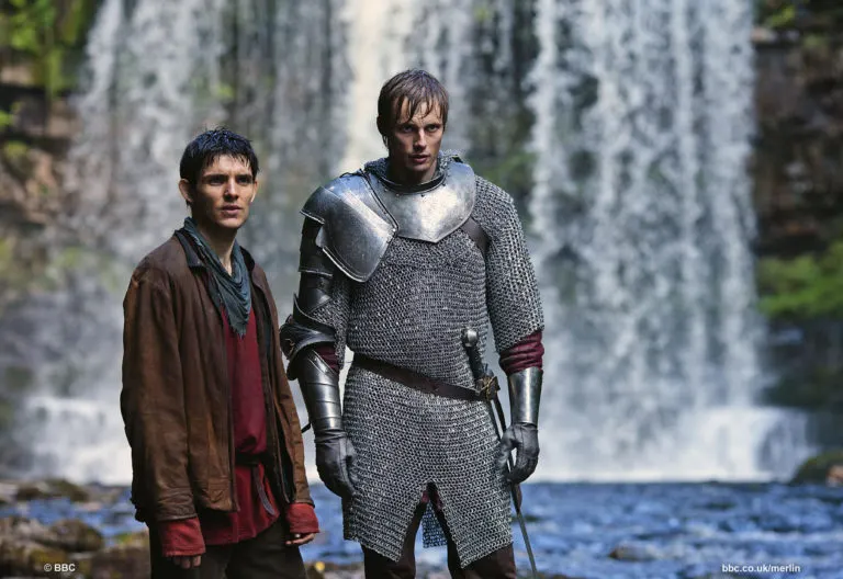 14 curiosidades de la mágica serie protagonizada por Colin Morgan y Bradley James