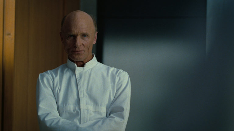 Ed Harris no está contento con la historia de su personaje en la tercera temporada